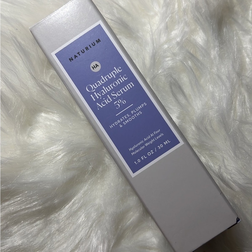 Naturium Quadruple Hyaluronic Acid Serum 5%